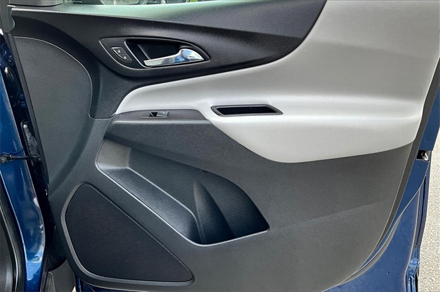 2022 Chevrolet Equinox LS - Photo 12