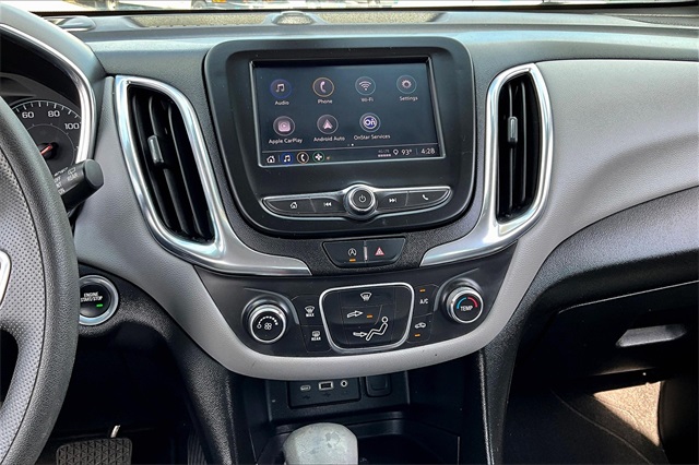 2022 Chevrolet Equinox LS - Photo 17