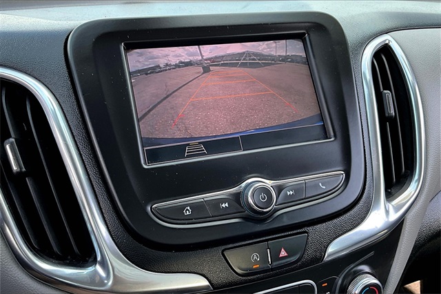 2022 Chevrolet Equinox LS - Photo 24