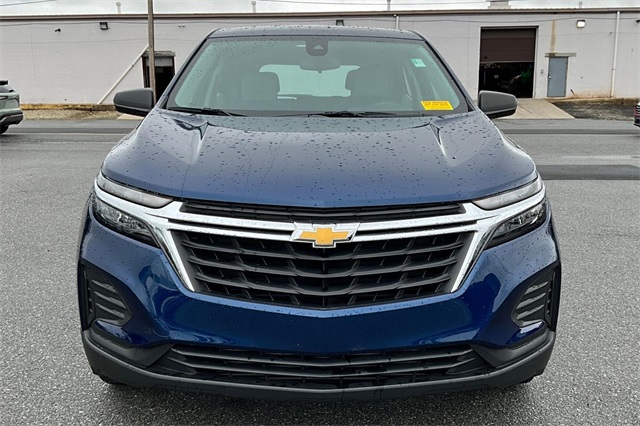 2022 Chevrolet Equinox LS - Photo 4