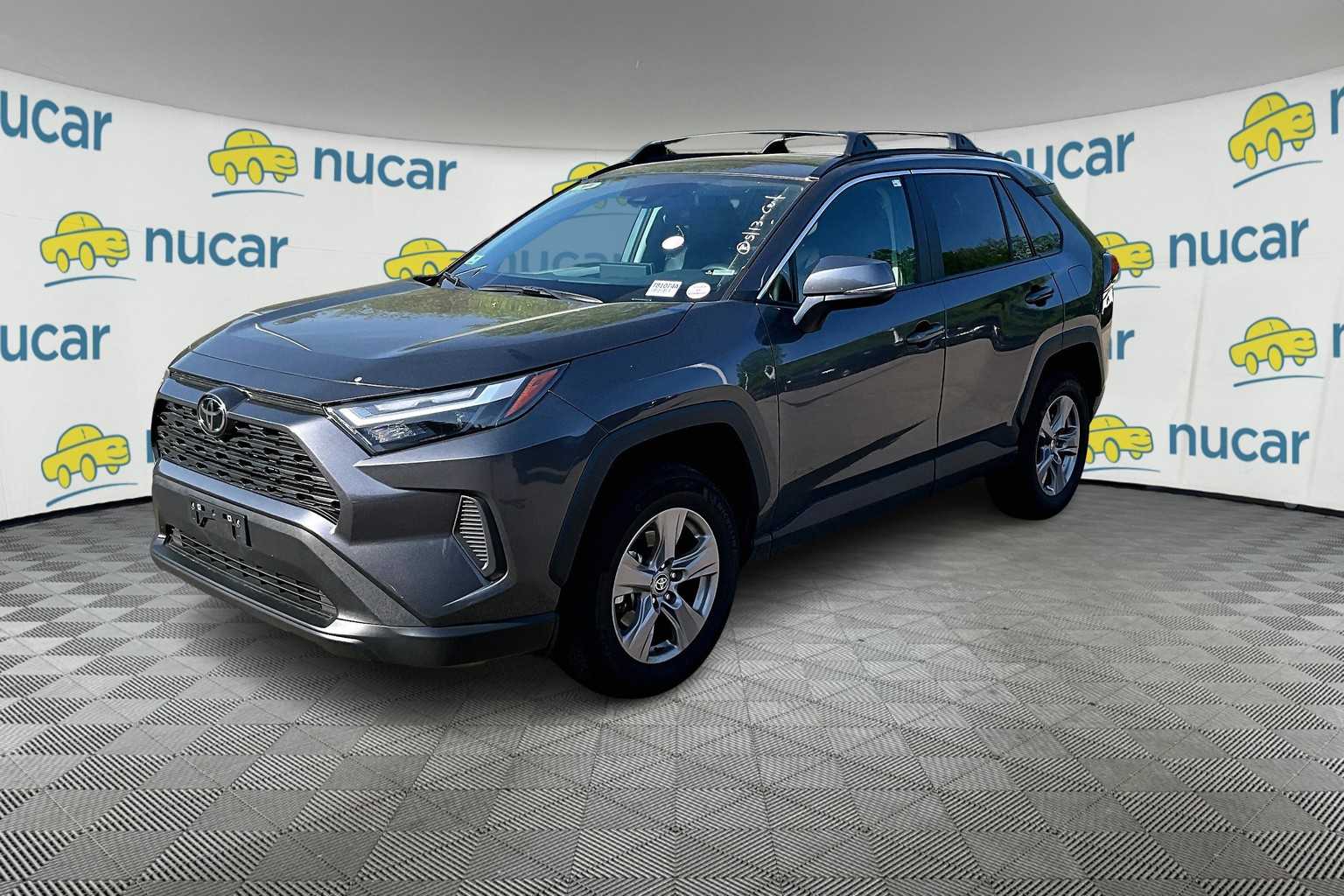 2024 Toyota RAV4 XLE - Photo 2