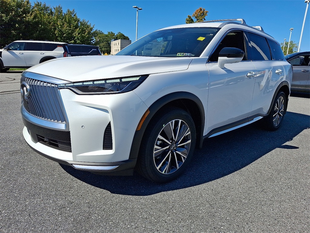 2026 INFINITI QX60 LUXE - Photo 2