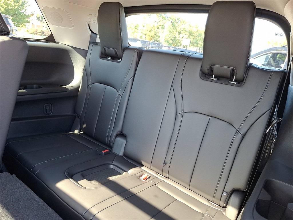 2026 INFINITI QX60 LUXE - Photo 7