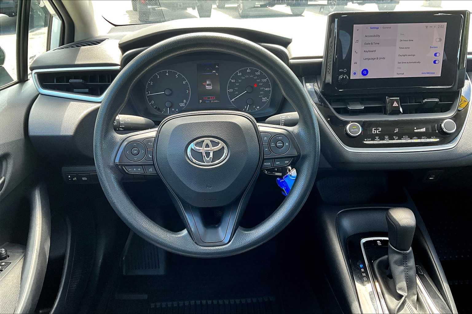 2024 Toyota Corolla LE - Photo 17