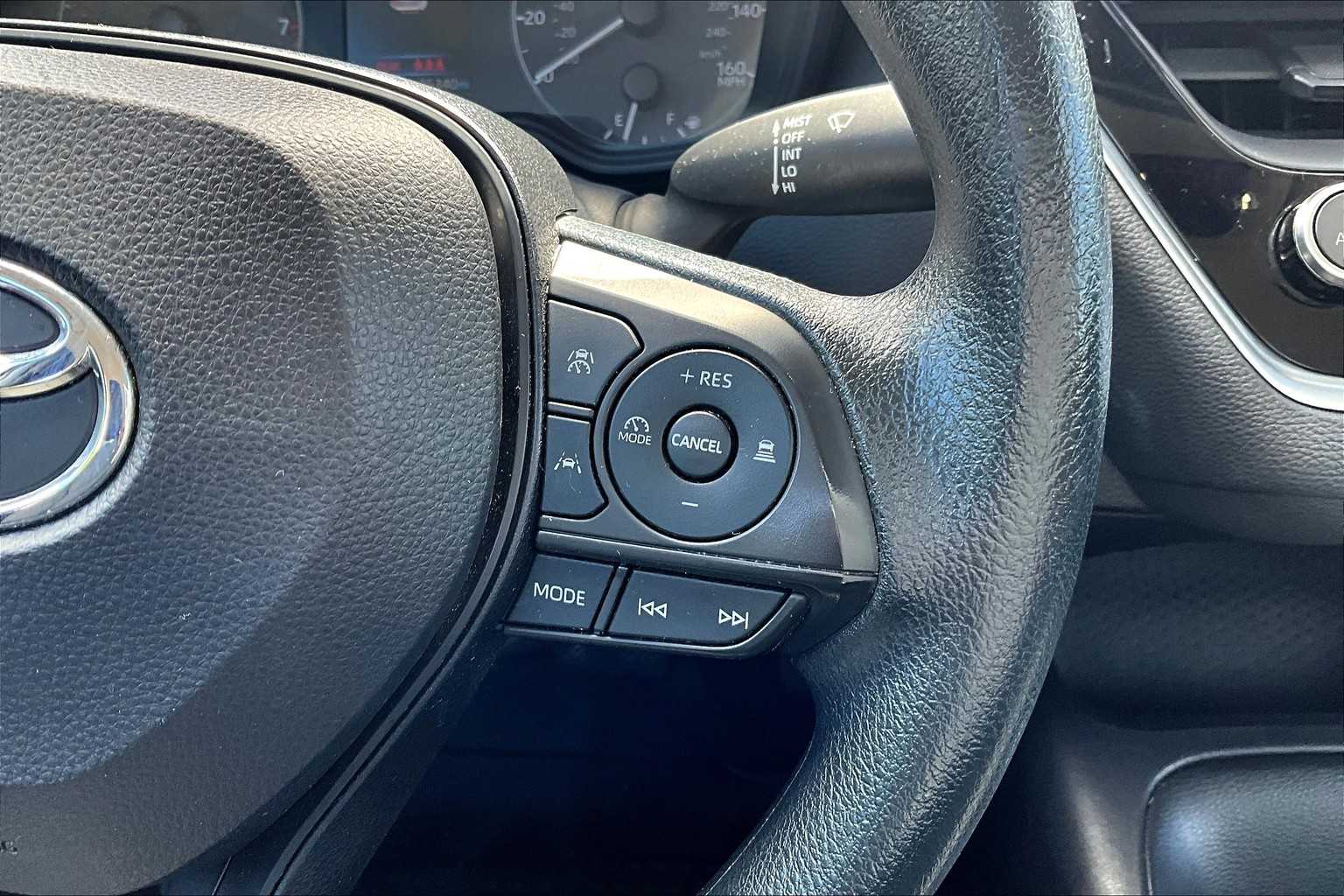 2024 Toyota Corolla LE - Photo 24
