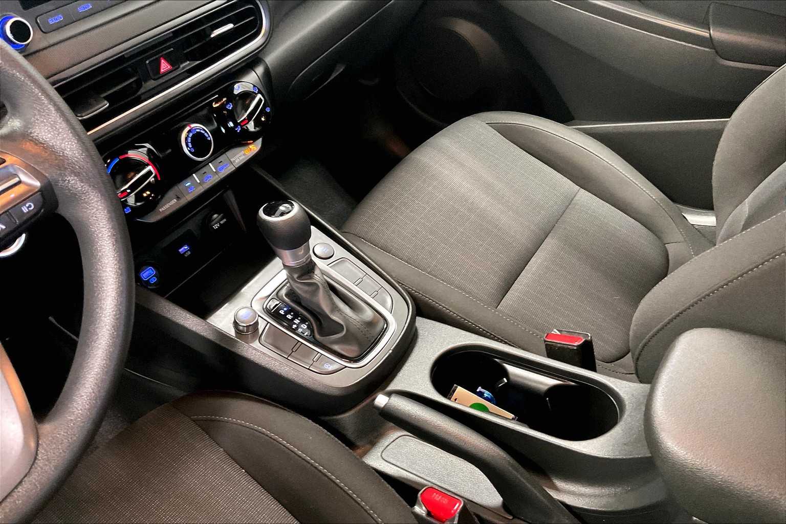 2022 Hyundai Kona SEL - Photo 20