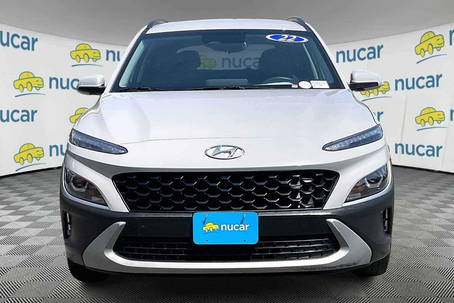 2022 Hyundai Kona SEL - Photo 2