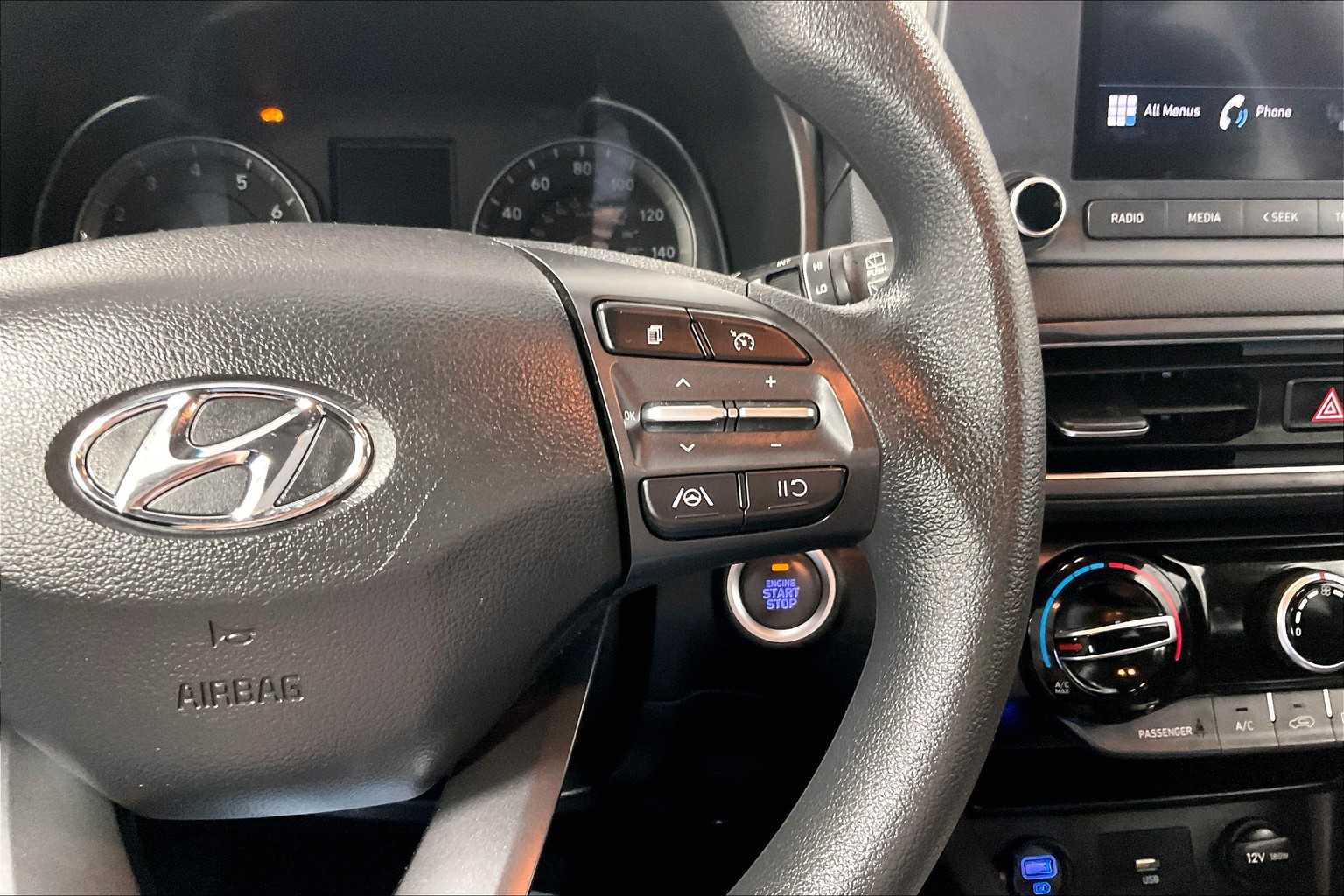 2022 Hyundai Kona SEL - Photo 23