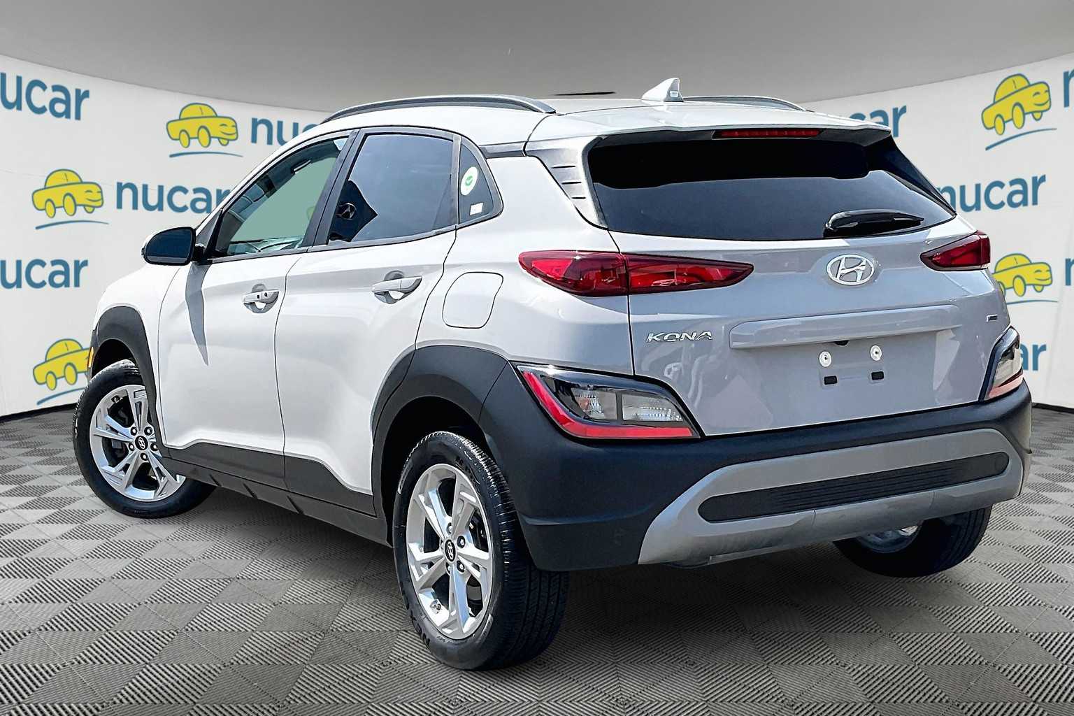 2022 Hyundai Kona SEL - Photo 4