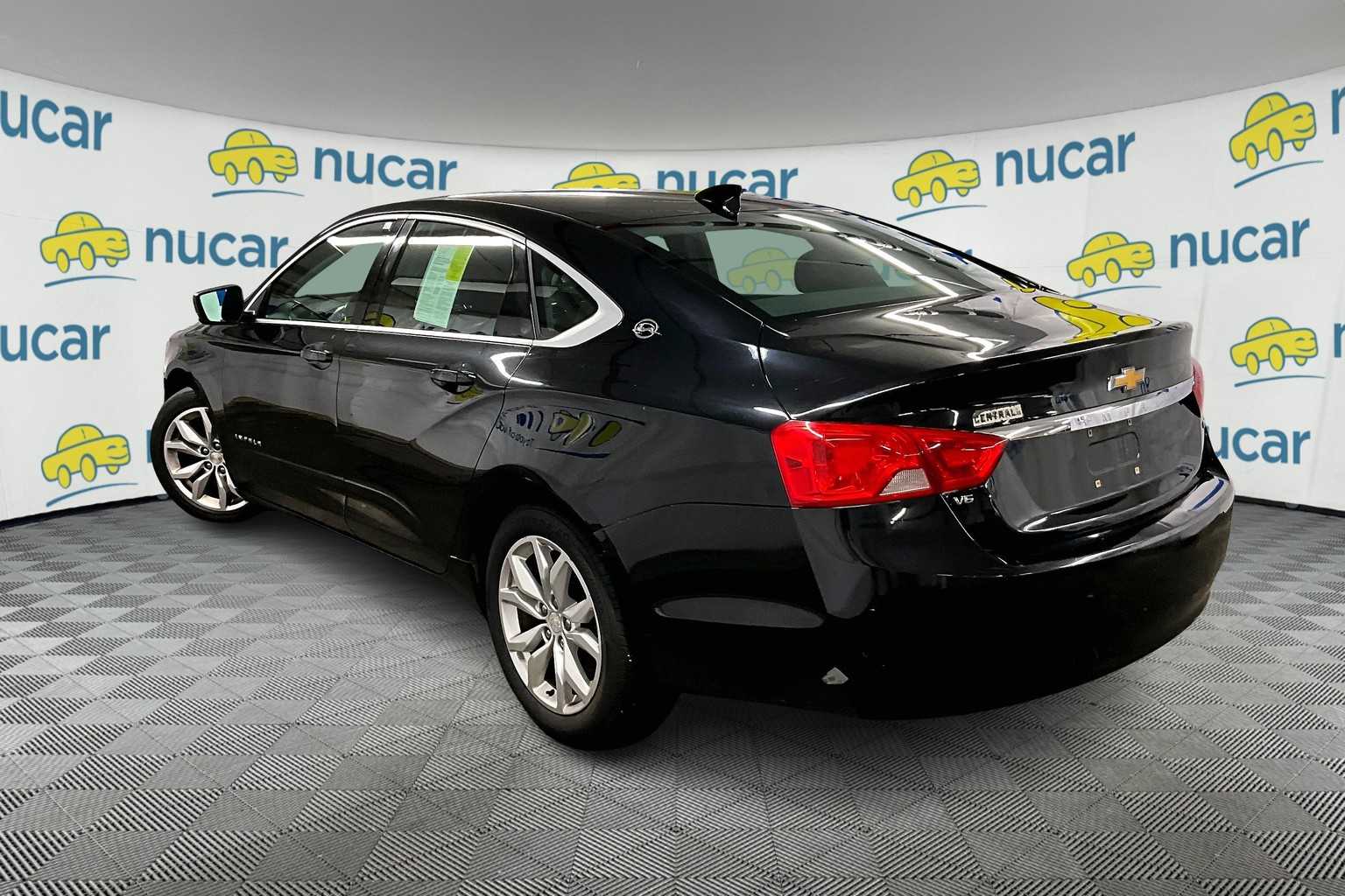 2017 Chevrolet Impala LT - Photo 3