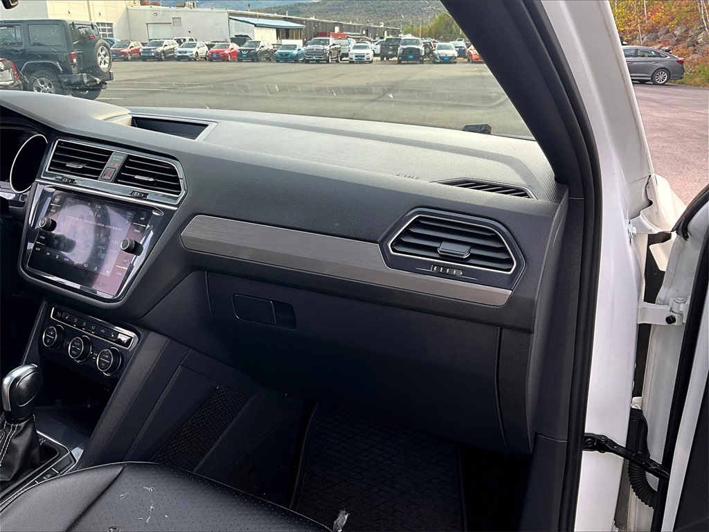 2021 Volkswagen Tiguan 2.0T SE R-Line Black - Photo 13
