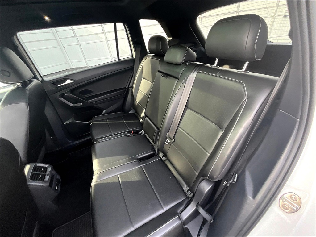 2021 Volkswagen Tiguan 2.0T SE R-Line Black - Photo 15
