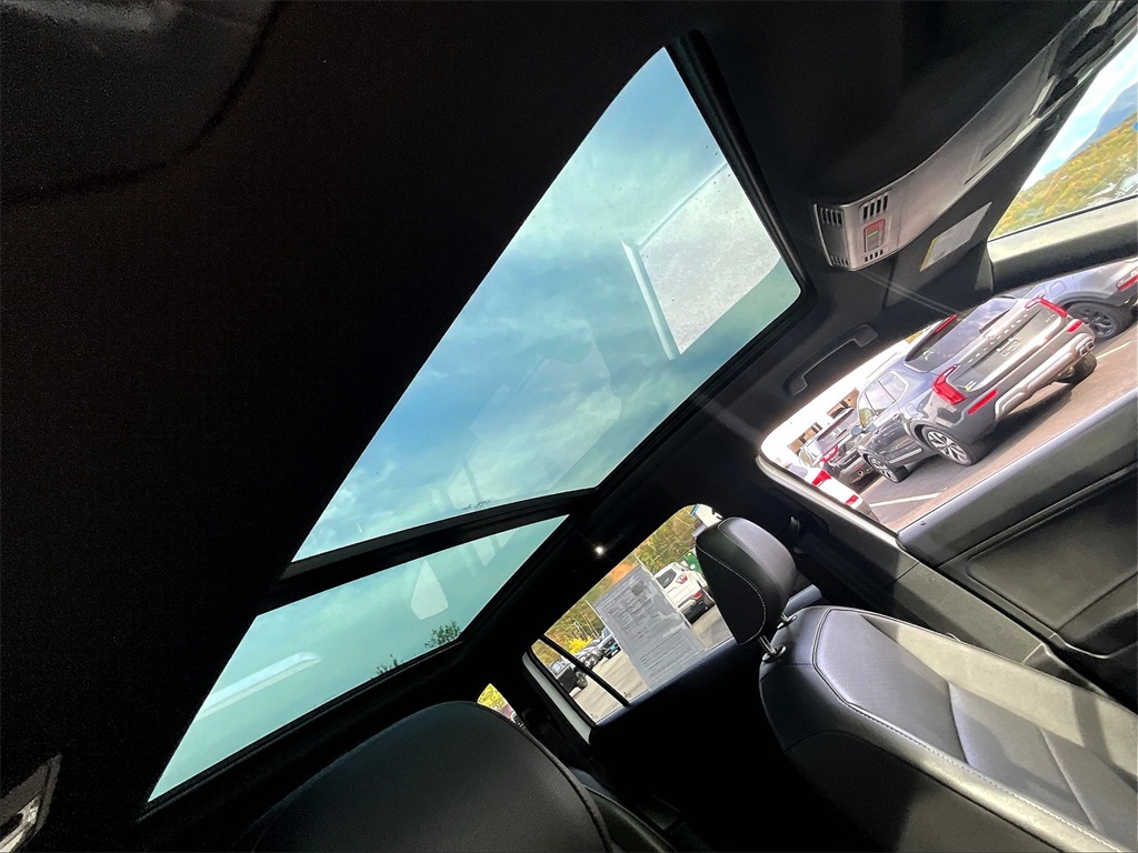 2021 Volkswagen Tiguan 2.0T SE R-Line Black - Photo 22