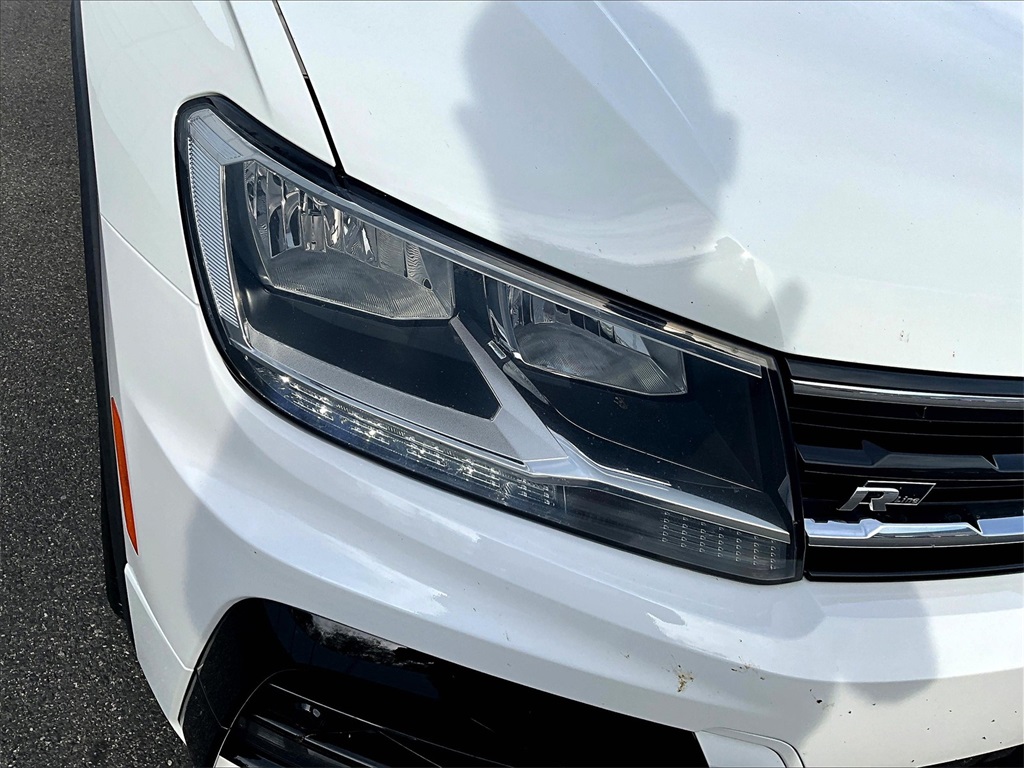 2021 Volkswagen Tiguan 2.0T SE R-Line Black - Photo 32