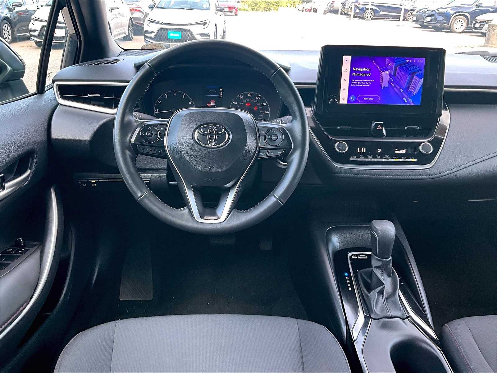 2024 Toyota Corolla SE - Photo 17