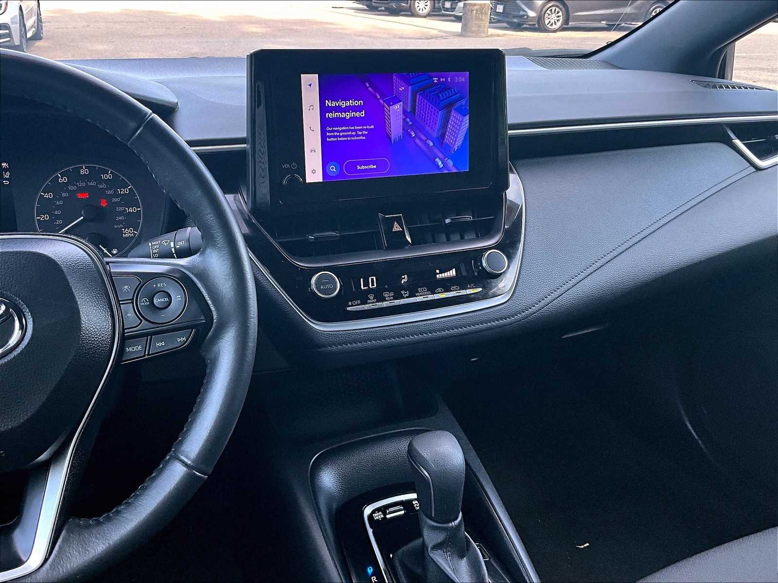 2024 Toyota Corolla SE - Photo 18