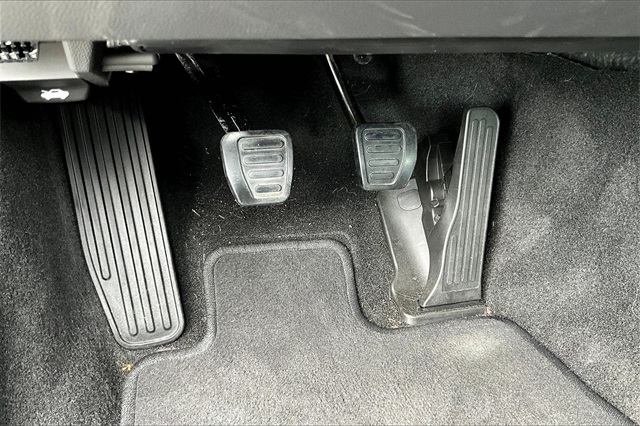 2023 Chevrolet Camaro SS - Photo 23