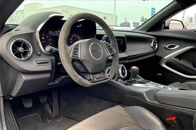 2023 Chevrolet Camaro SS - Photo 8