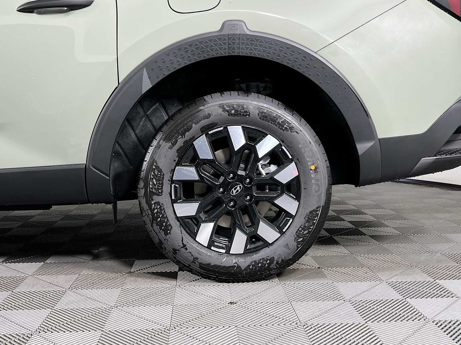 2025 Hyundai Santa Cruz SEL - Photo 19