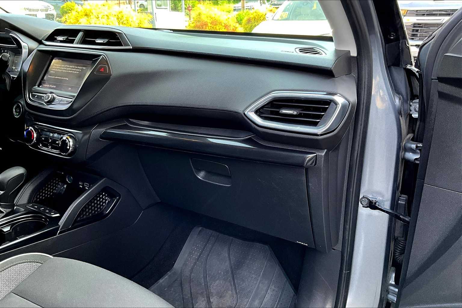 2022 Chevrolet TrailBlazer LT - Photo 13