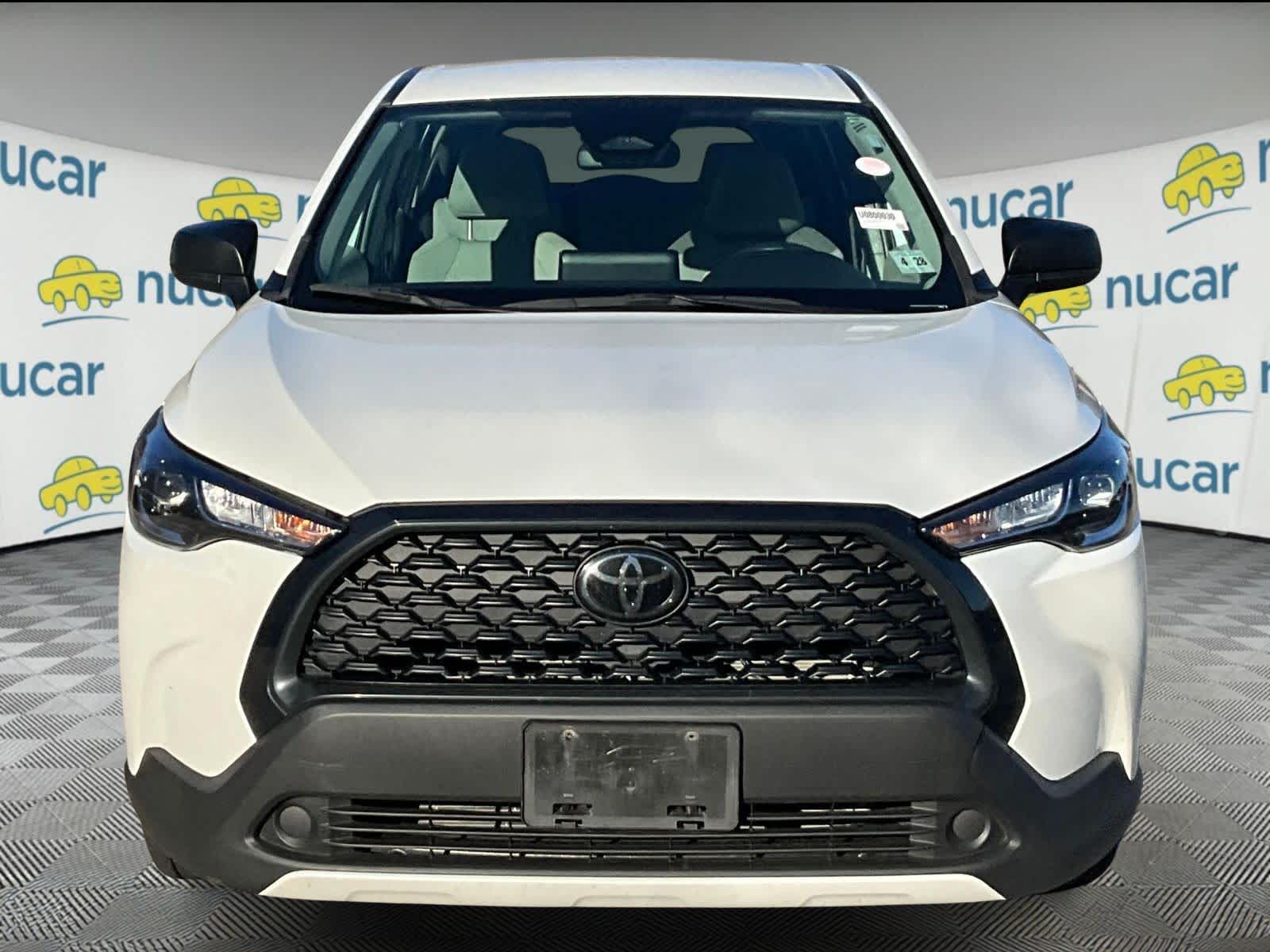 2023 Toyota Corolla Cross L - Photo 2