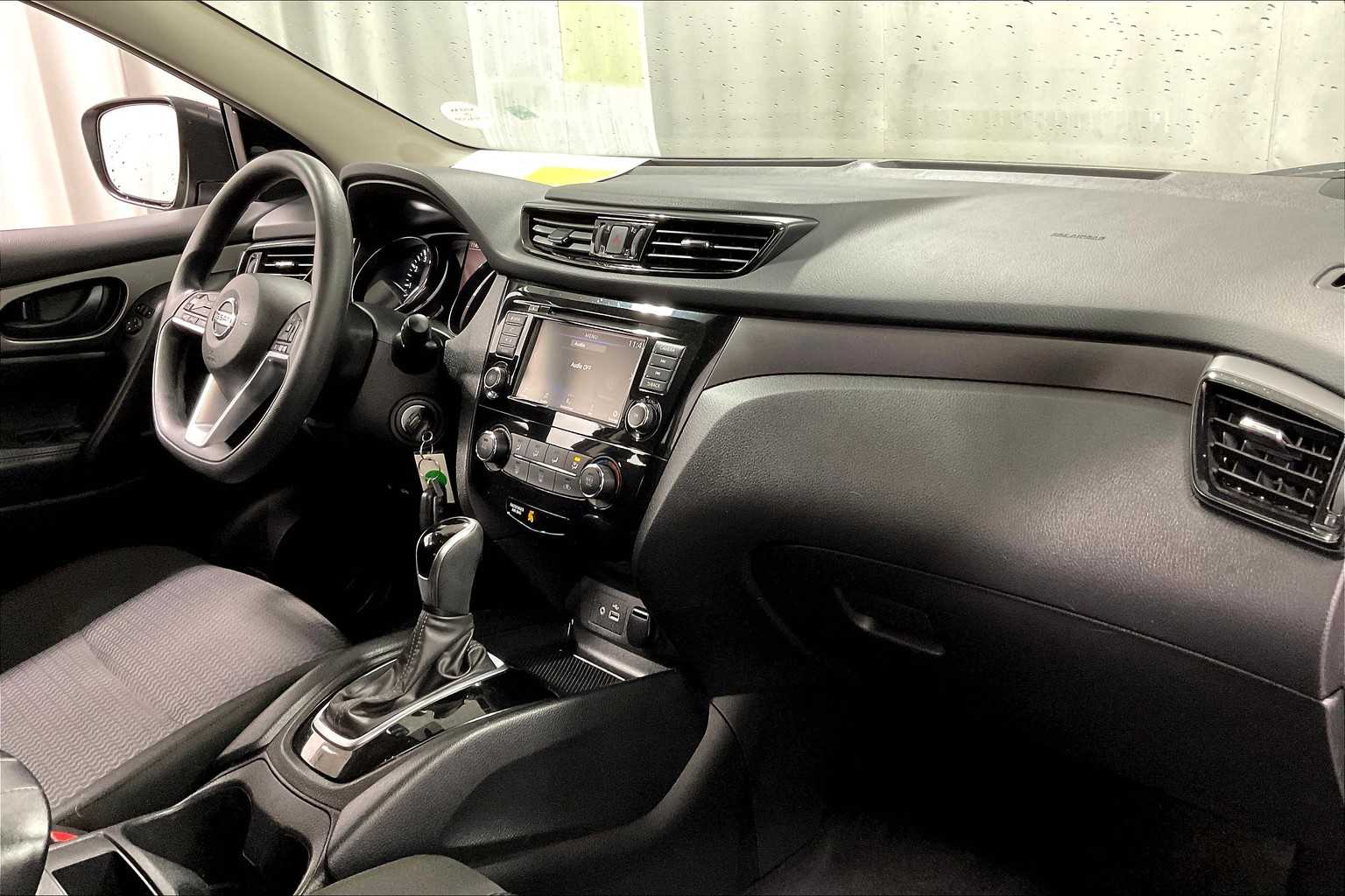 2021 Nissan Rogue Sport S - Photo 14