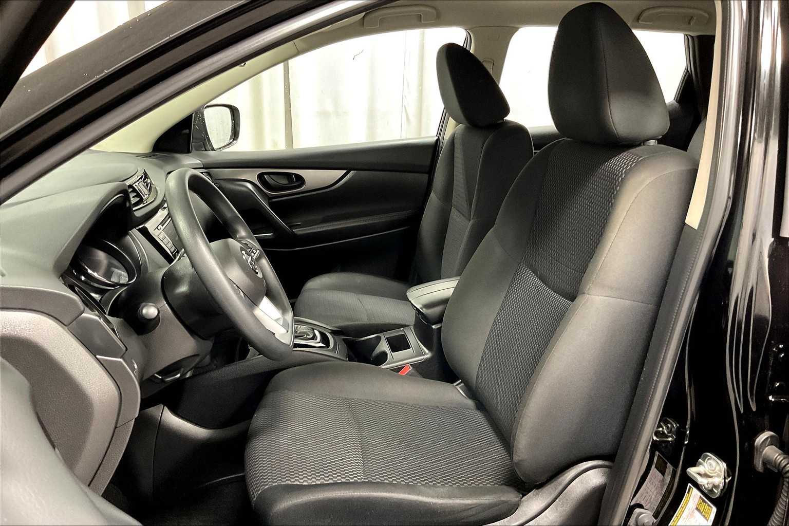 2021 Nissan Rogue Sport S - Photo 10