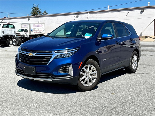 2022 Chevrolet Equinox LT - Photo 2