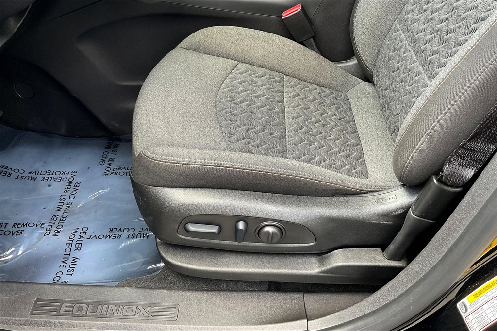 2024 Chevrolet Equinox LT - Photo 32