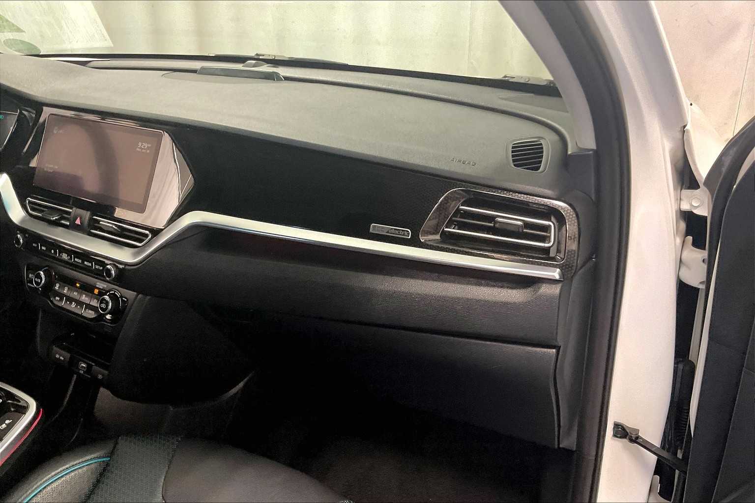 2022 Kia Niro EV EX Premium - Photo 13