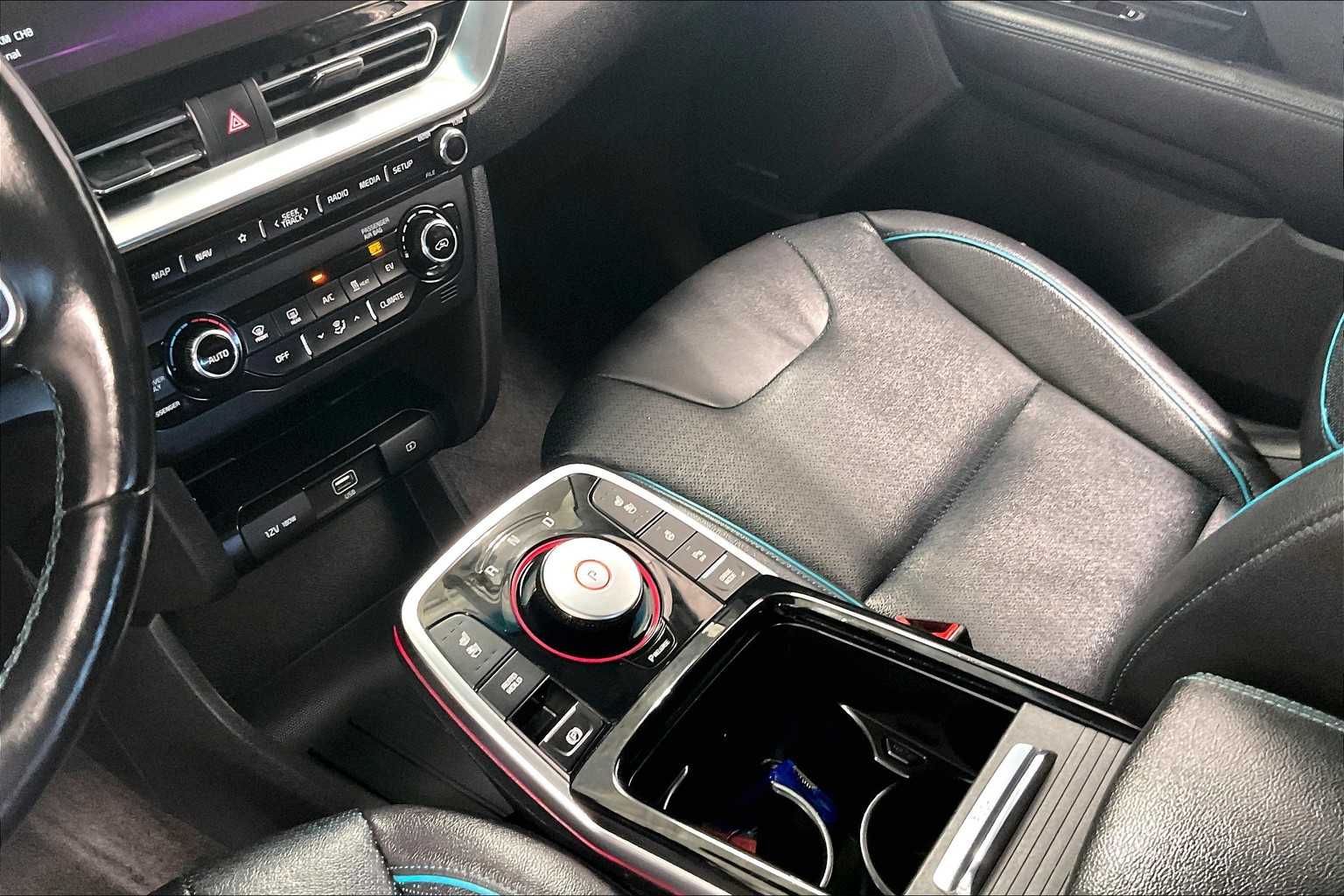 2022 Kia Niro EV EX Premium - Photo 20