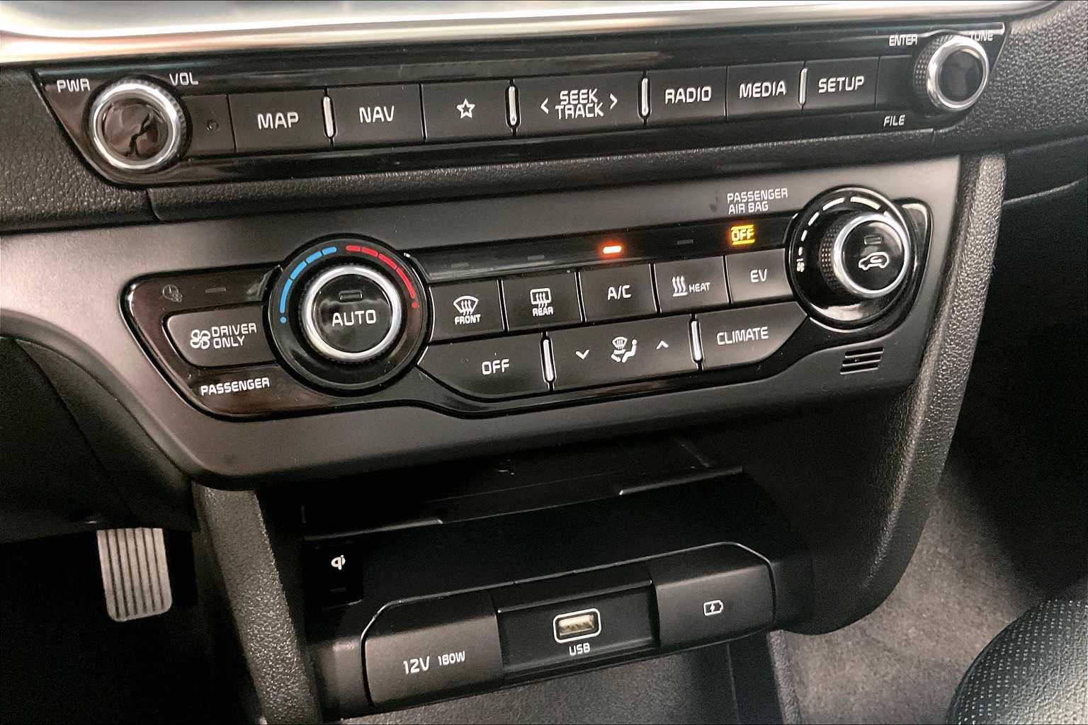 2022 Kia Niro EV EX Premium - Photo 26