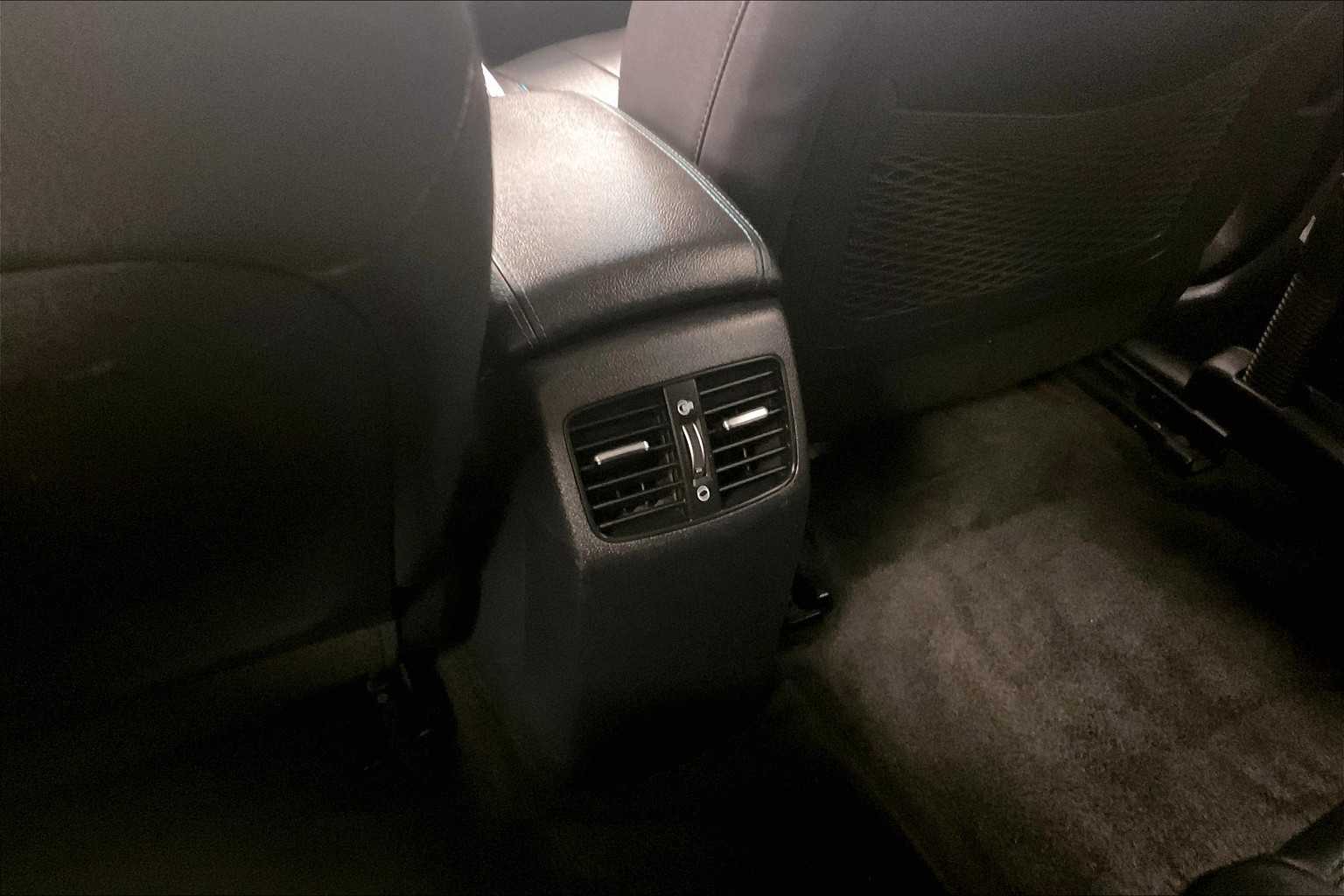 2022 Kia Niro EV EX Premium - Photo 28