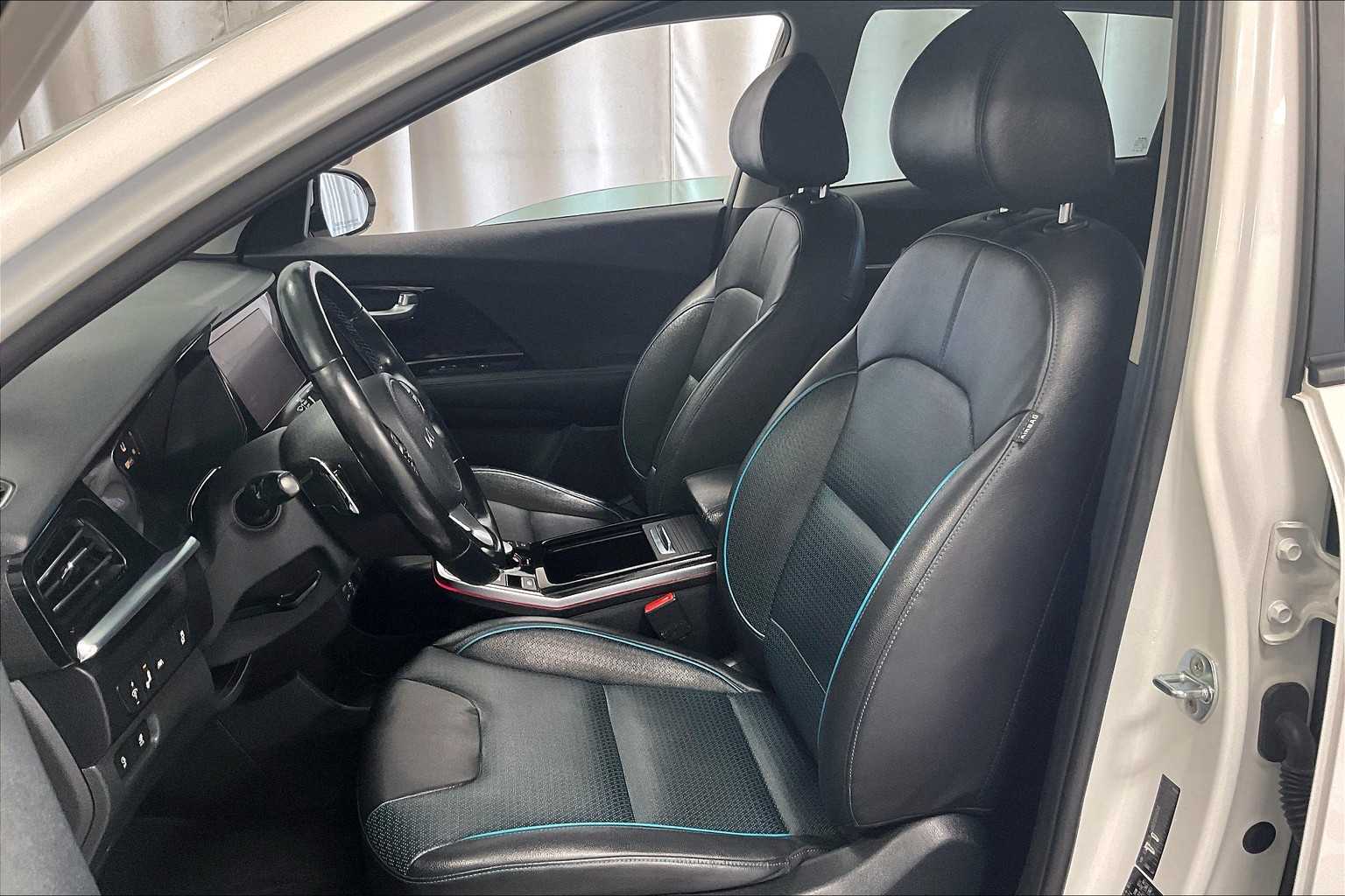 2022 Kia Niro EV EX Premium - Photo 10