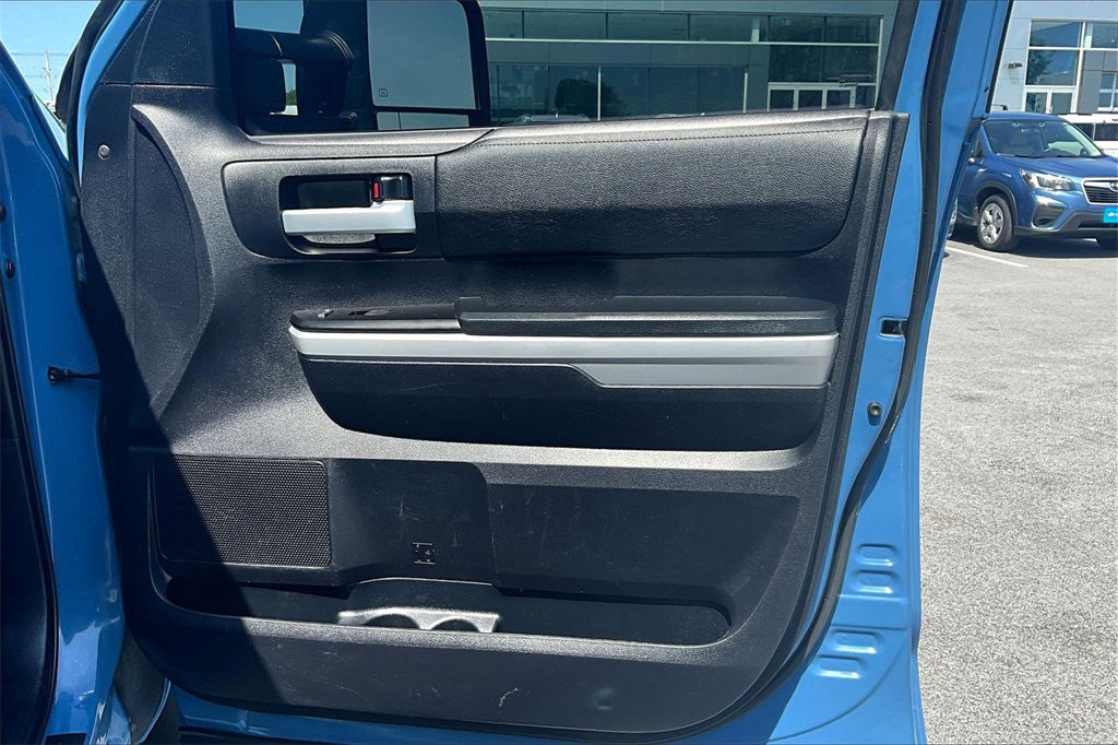 2020 Toyota Tundra SR5 - Photo 12