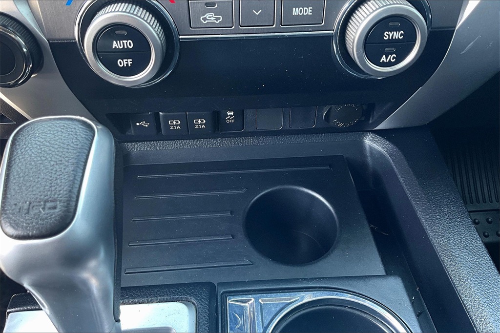 2020 Toyota Tundra SR5 - Photo 27