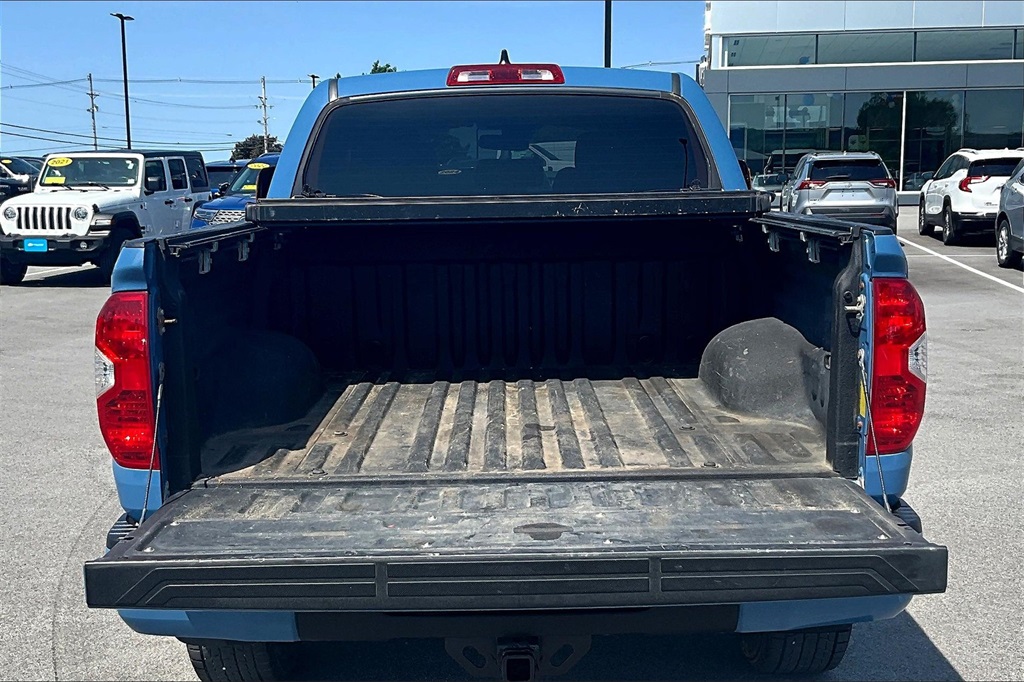 2020 Toyota Tundra SR5 - Photo 31