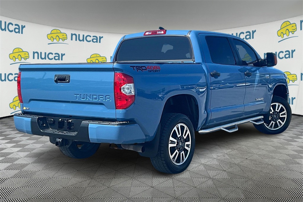 2020 Toyota Tundra SR5 - Photo 6