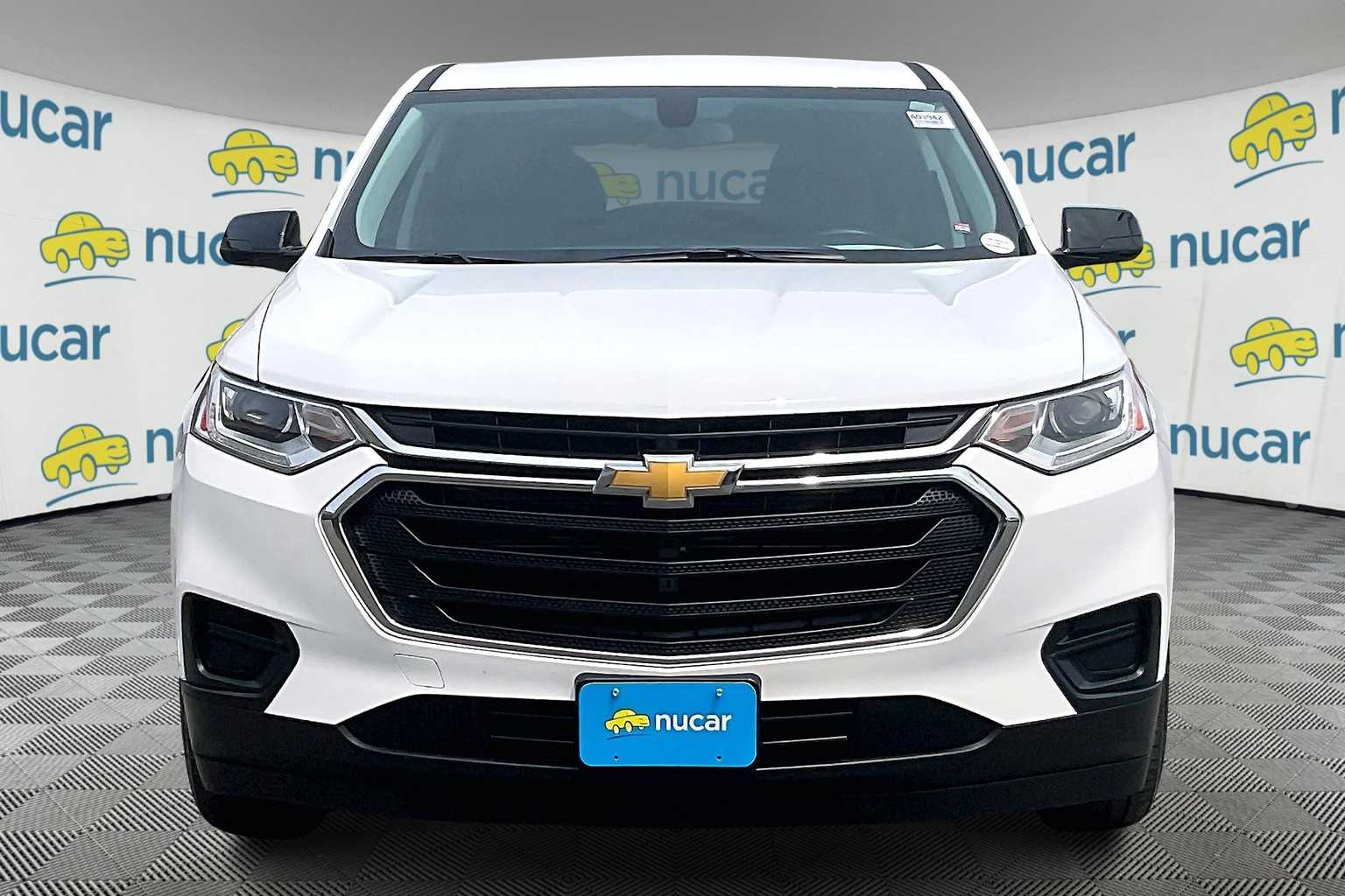2019 Chevrolet Traverse LS - Photo 2