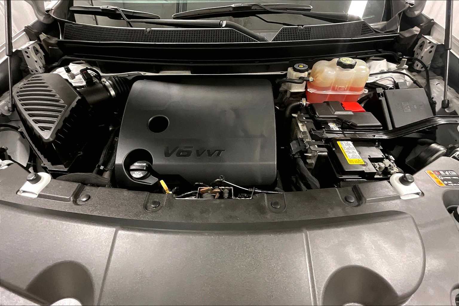 2019 Chevrolet Traverse LS - Photo 30