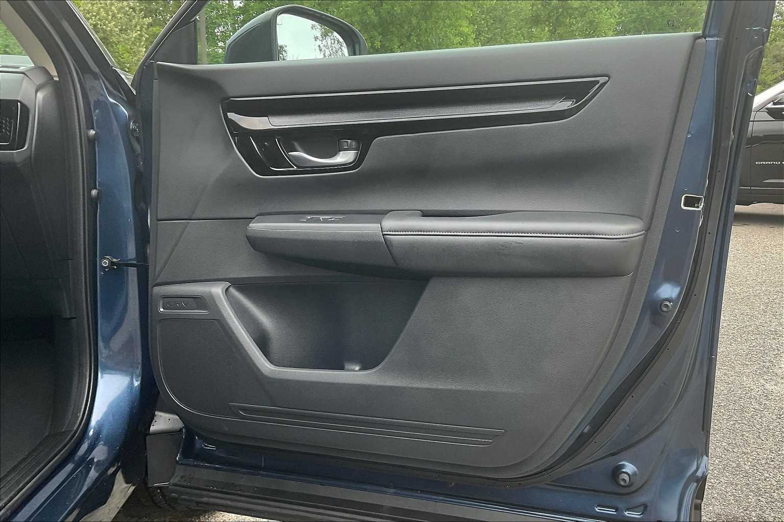 2024 Honda CR-V EX-L - Photo 12