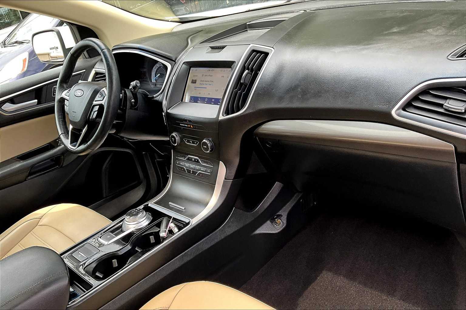 2020 Ford Edge SEL - Photo 14
