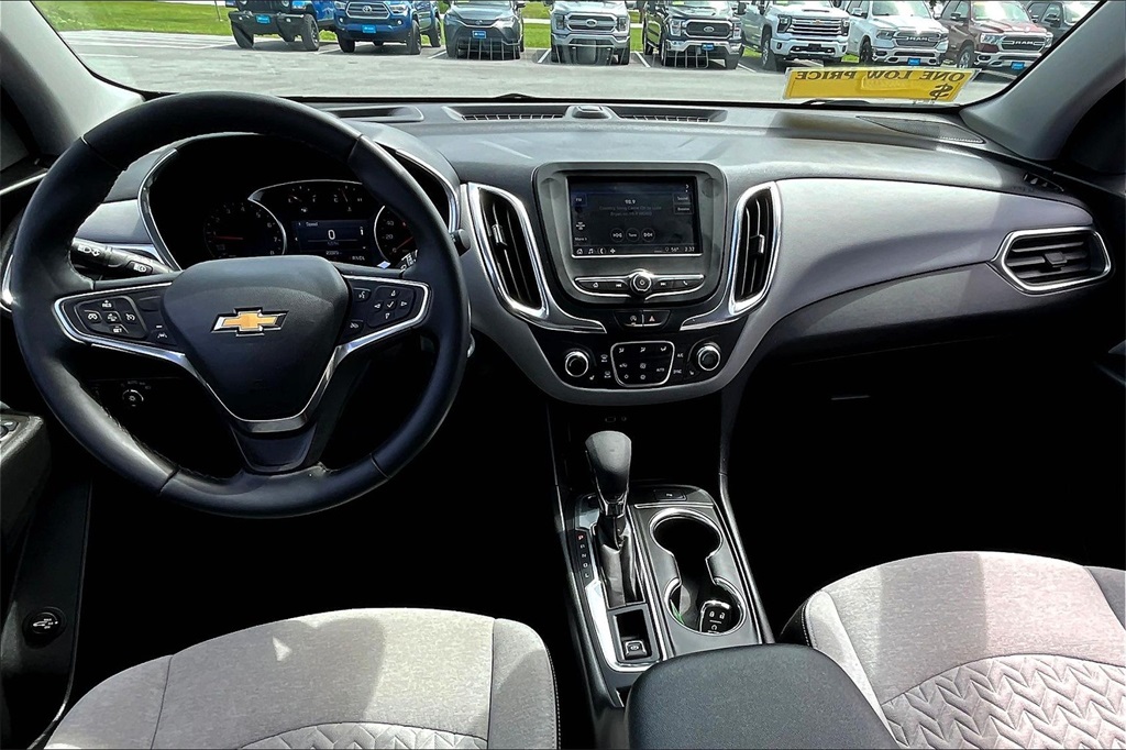 2024 Chevrolet Equinox LT - Photo 21
