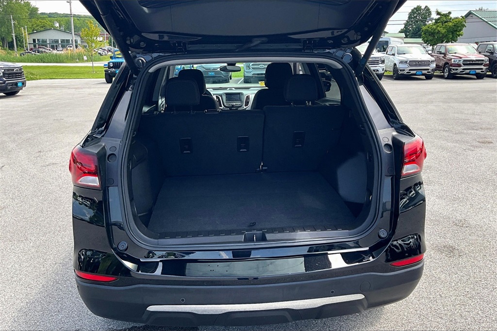 2024 Chevrolet Equinox LT - Photo 34