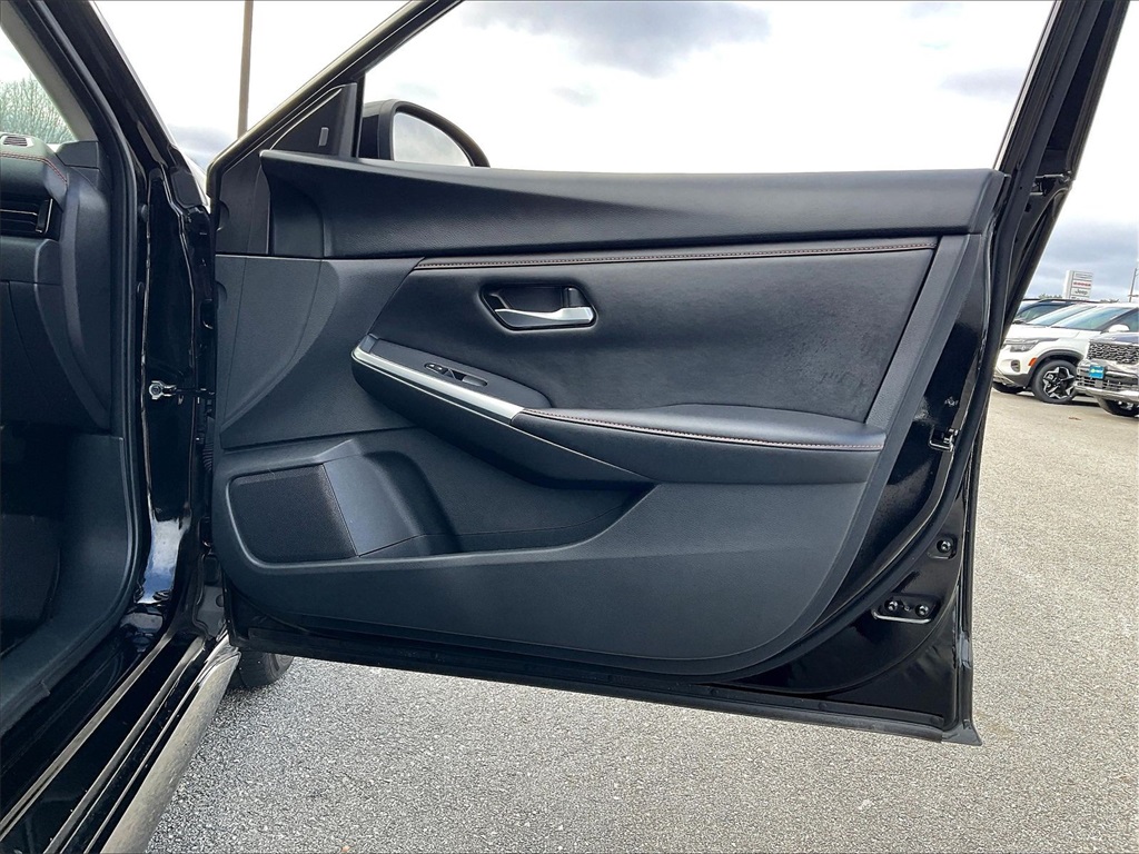 2023 Nissan Sentra SR - Photo 11