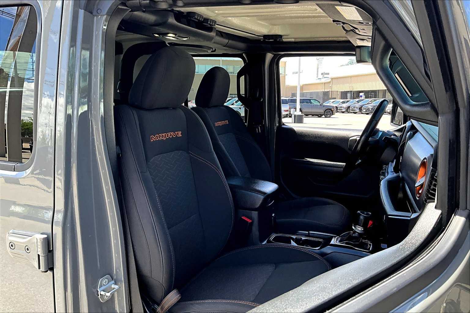 2022 Jeep Gladiator Mojave - Photo 11
