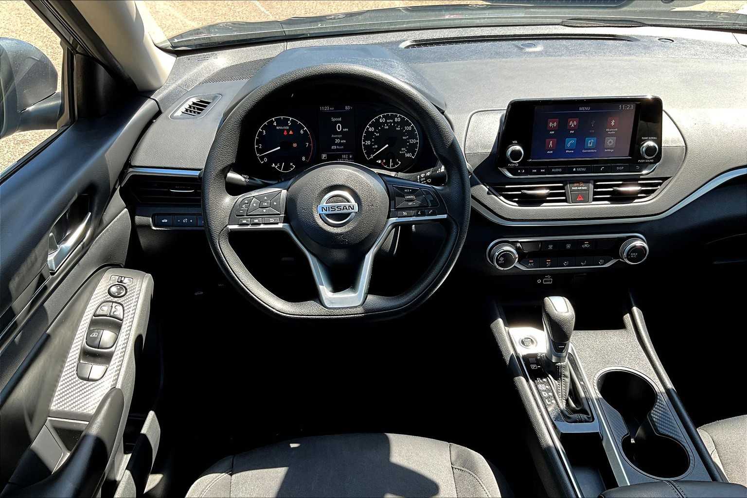 2022 Nissan Altima 2.5 S - Photo 17