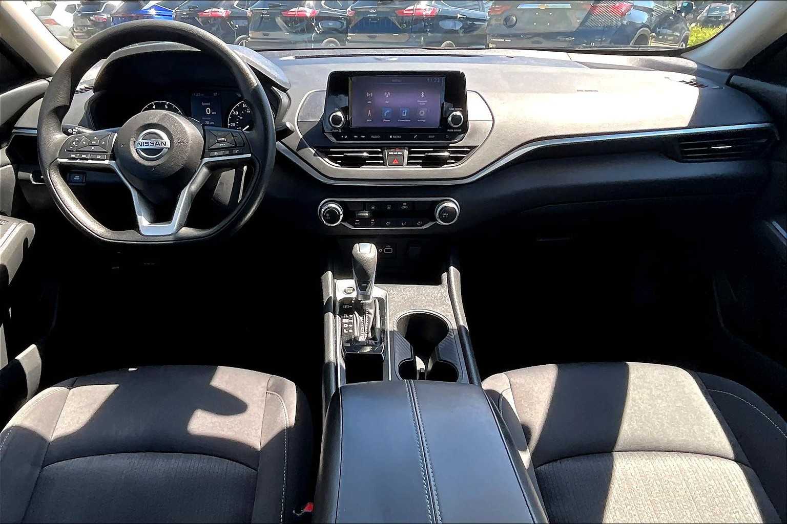 2022 Nissan Altima 2.5 S - Photo 21