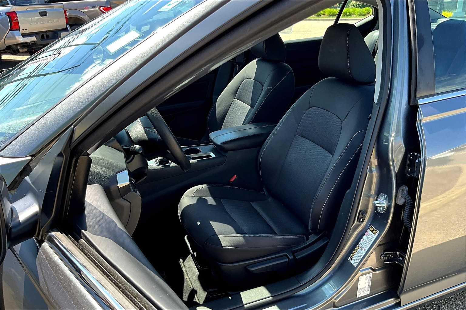 2022 Nissan Altima 2.5 S - Photo 10