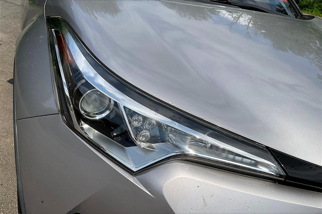 2019 Toyota C-HR XLE - Photo 29